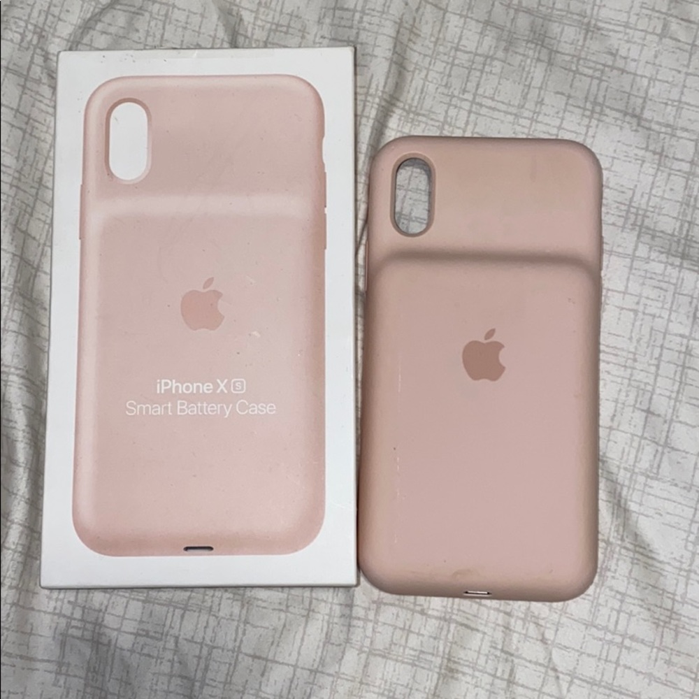 apple charging case
